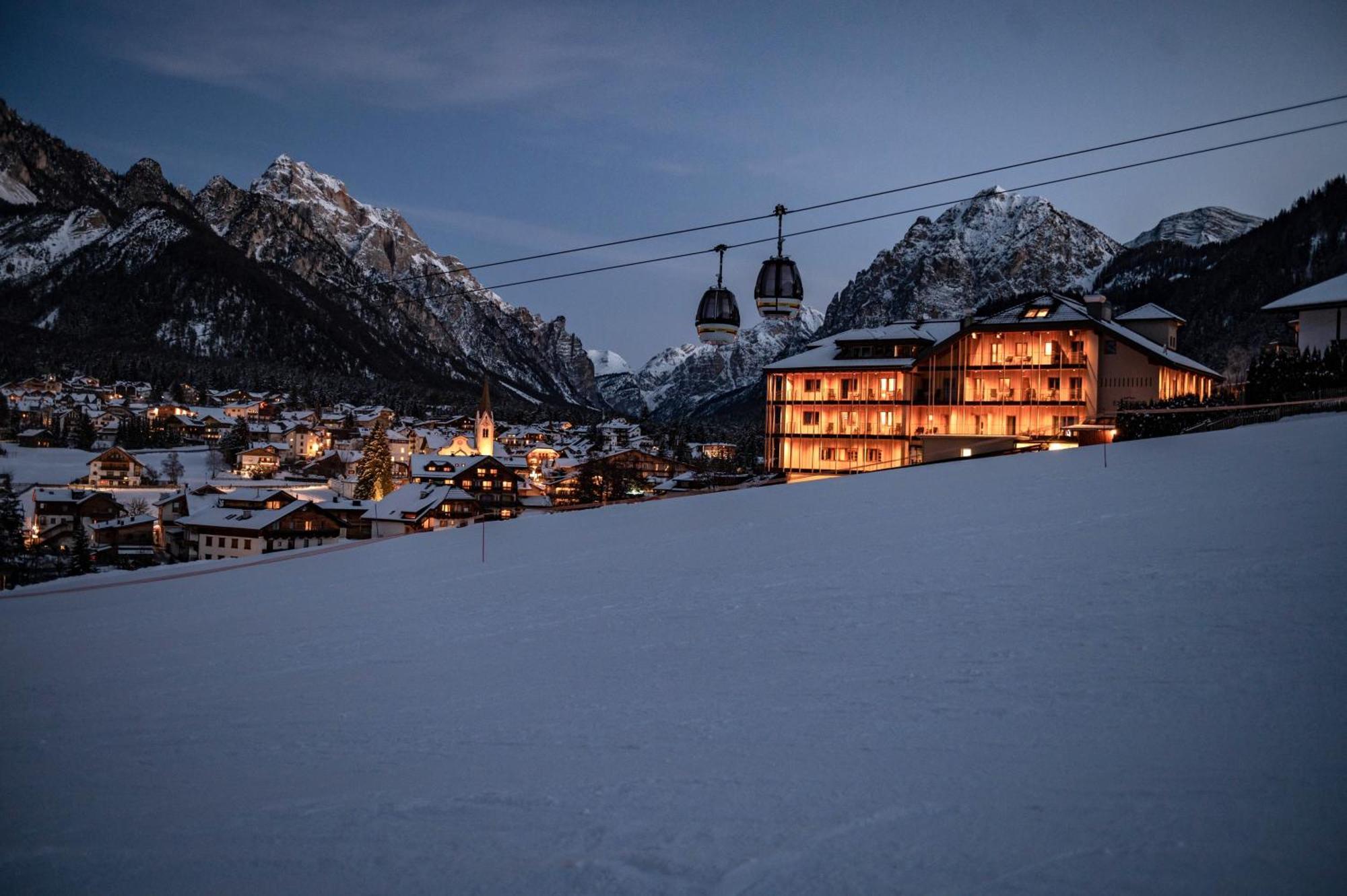 Excelsior Dolomites Life Resort 산 비질리오 디 마레베 외부 사진